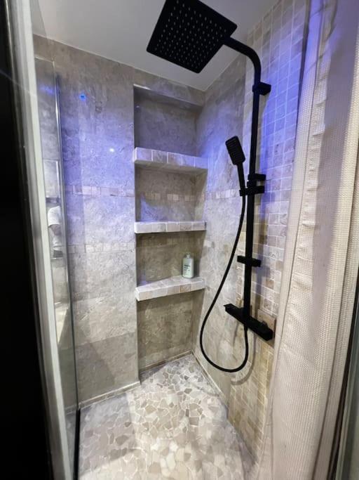 Appartement Convivial Pour Sejourner لو كرملين-بيستر المظهر الخارجي الصورة