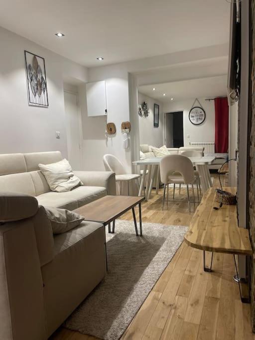 Appartement Convivial Pour Sejourner لو كرملين-بيستر المظهر الخارجي الصورة